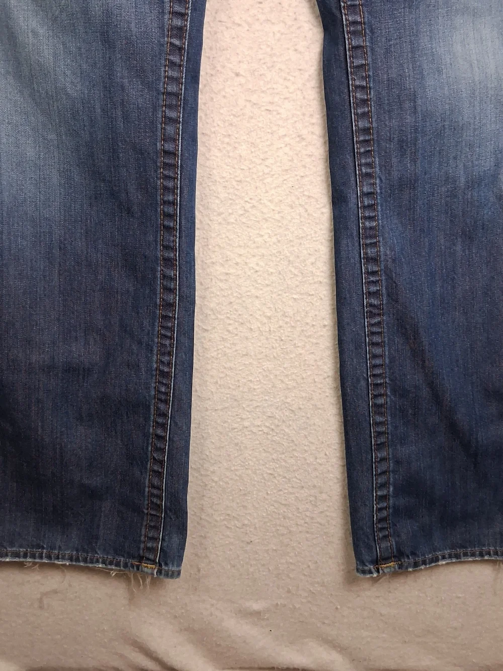 True Religion World Tour Ricky Jeans Mens 36 Distressed Straight Leg Made In USA